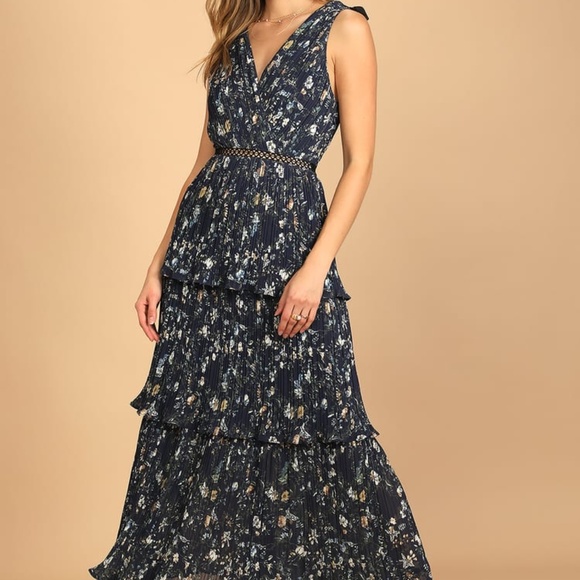 Lulu's Navy Floral Midi Dress - Picture 4 of 4